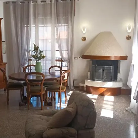 Rosetta Tra E Monti Villa *