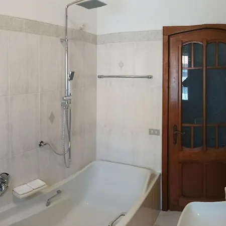 Rosetta Tra E Monti Villa Pescate