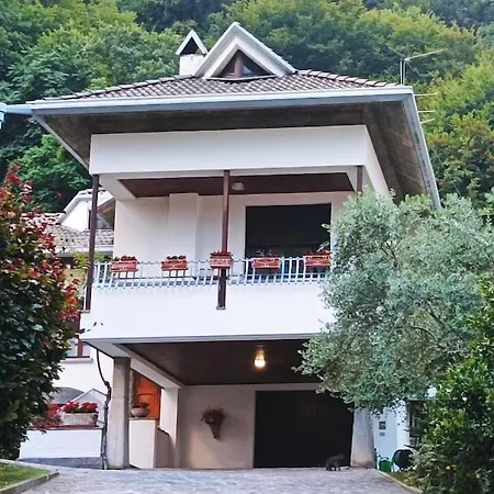 Rosetta Tra E Monti * Pescate